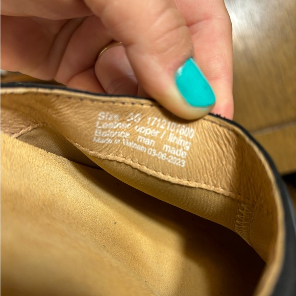 Dansko Leather Clog - Picture 5 of 5